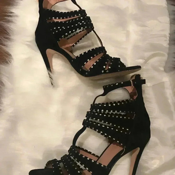 Sigerson Morrison Melania Pumps *Sold Out* - Picture 3 of 6